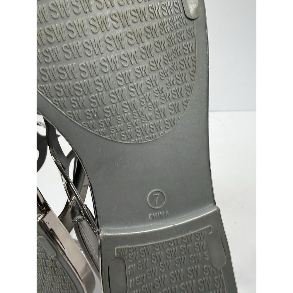 Stuart Weitzman Gelfisher Graphite Jelly Sandal Size 7 Metallic Silver Comfort - Picture 16 of 16